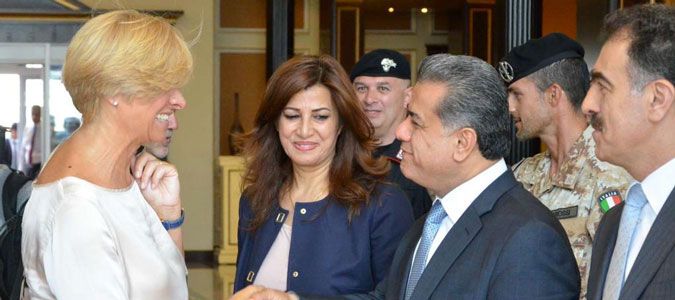 Mrs. Kader welcomes the Italian Minister of Defense, Mrs. Roberta Pinotti.