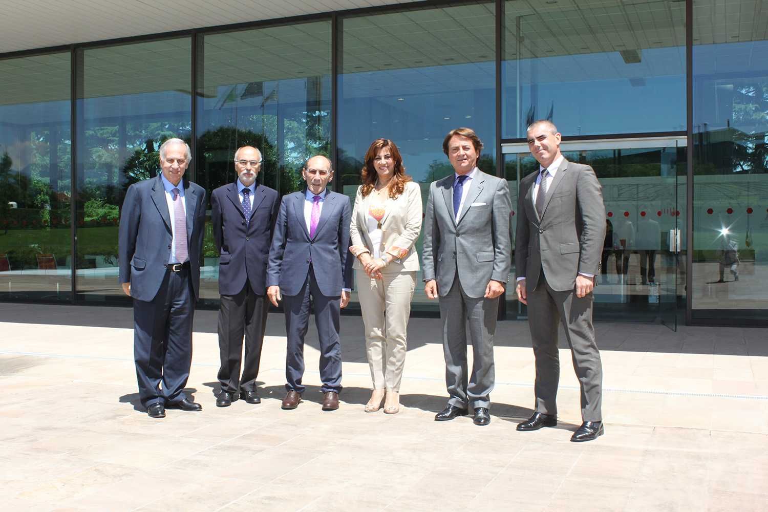 La Dott.ssa Kader visita gli stabilimenti di FATA spa, società del Gruppo Finmeccanica